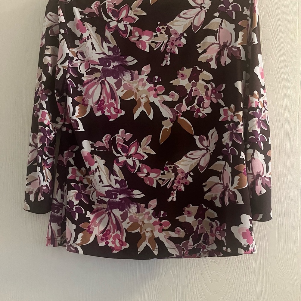 Notations-Med (M) pretty long sleeve brown, white, purple and pink floral blouse